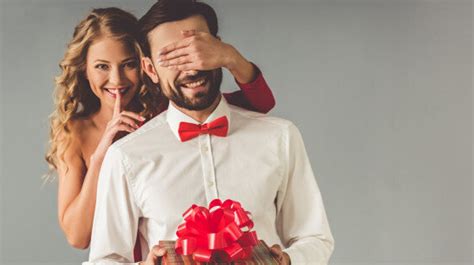 Valentines gifts for him in a new relationship. 25 Valentine's Day Gift Ideas For Him | HuffPost Canada Life