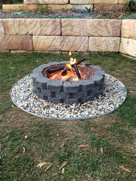 Astonishing DIY Backyard Fire Pit Ideas You Have To Know Outside Fire Pits Outdoor Fire