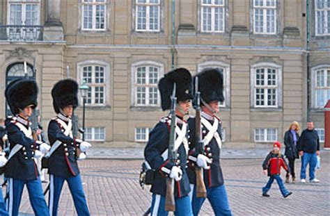 Se flere idéer til danmark, københavn, steder. Kopenhagen City-Tour