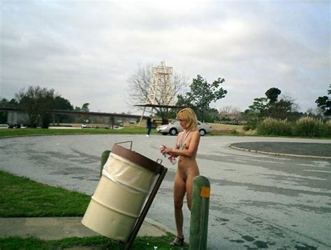Standing Naked On Street March 2003 Voyeur Web Hall