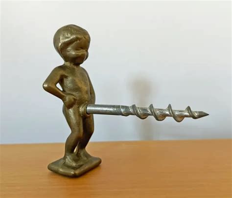 VINTAGE MANNEKIN PIS Brussels Small Brass CORKSCREW Nude Peeing Babe Statue PicClick