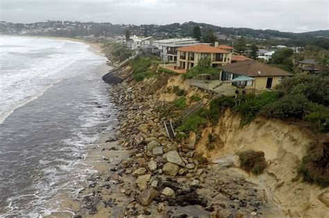 Beachfront Homes In Australia Evacuated ‘indefinitely After ‘erosion