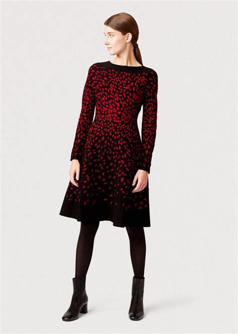 Get dressy hobbs dress,stunning coast dress or designer karen millen clothing for events and everyday occasions.enjoy outfits of perfect fit at our online shop. Knitted Dresses | Jumper & Knitted Dresses For Women ...