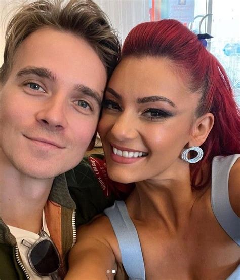 Strictlys Dianne Buswell And Boyfriend Joe Sugg Reunite After Dancers
