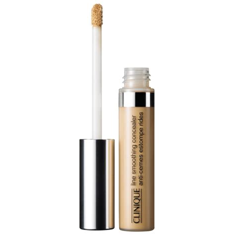 Clinique Line Smoothing Concealer 03 Moderately Fair 8 G £1399