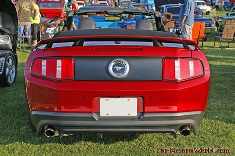 2011 California Special Mustang Gt Rear Picture