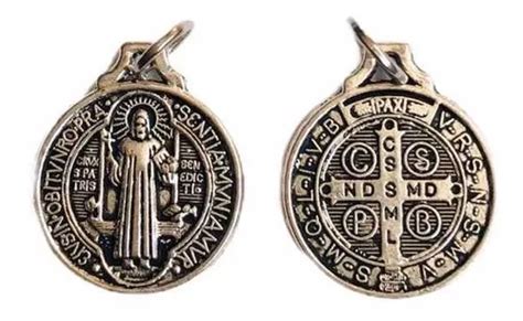 Medalla San Benito Cm Mercadolibre