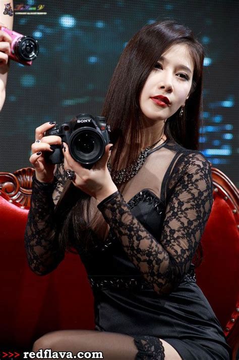 Sexy Hwang Ga Hi Posing At Photo And Imaging 2013 Event Red Flava Models Pinterest Asian