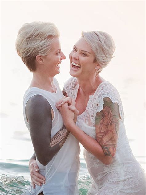 Same Sex Wedding Lesbian Wedding Wedding Couples Cute Lesbian