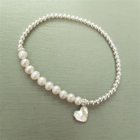 Small Freshwater Pearl Stretch Bracelet Sterling Silver Hammered Heart