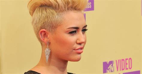miley cyrus sounds off on being called an ugly lesbian huffpost videos