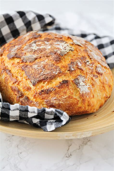 No Knead Cheddar Artisan Bread The Baker Upstairs