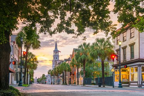 The Best Things To Do In Charleston Charleston Restaurants Romantic Weekend Getaways