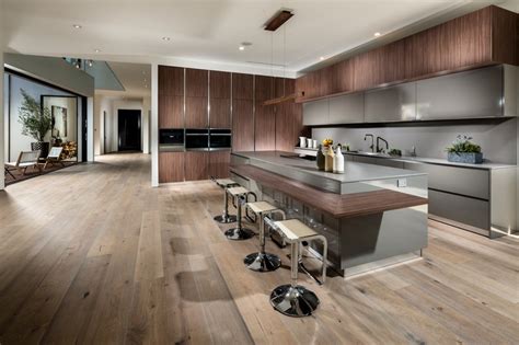 Modern Dream House in West Hollywood / Prime Five Homes