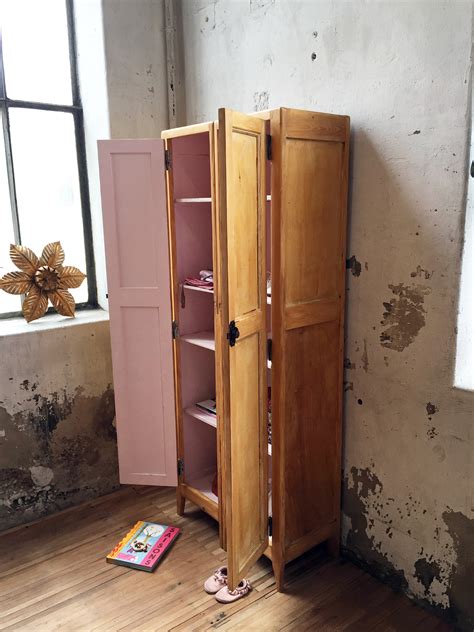petit vestiaire armoire en bois - Mein Lieber