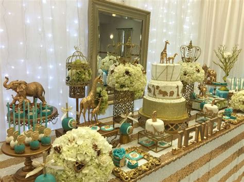 Jungle theme baby shower cake ideas. Safari Baby Shower Party Ideas | Photo 8 of 15 | Jungle ...