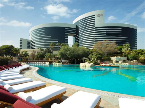 Best Restaurants And Bars In Dubai Grand Hyatt Dubai