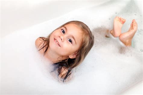 47264 Best Little Girl Bath Images Stock Photos And Vectors Adobe Stock
