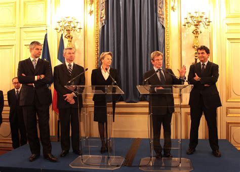 Le ministère des affaires étrangères (mae) possède un répertoire des métiers et des compétences, baptisé nomade (nomenclature affaires étrangères des emplois, articulé avec. Passation de pouvoirs au Ministère des Affaires étrangères ...