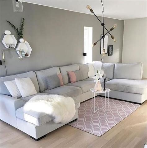 A Grey And Pink Living Room By Mittpallas ♡