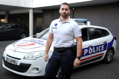 Florian adjoint de sécurité dans la police à Moulins un métier où
