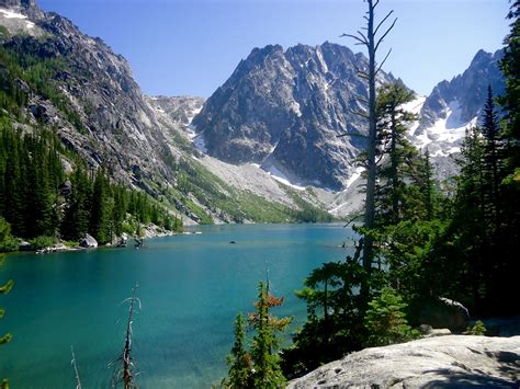 Colchuck Lake Washington This Spot Has Long Been On My Pacific By