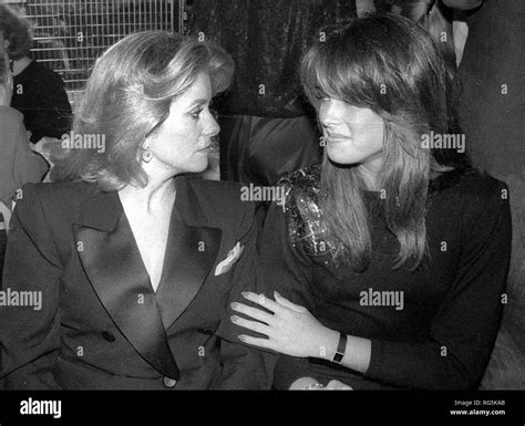 Catherine Deneuve Y Brooke Shields 1981 Foto De Adam Cráneophotolink