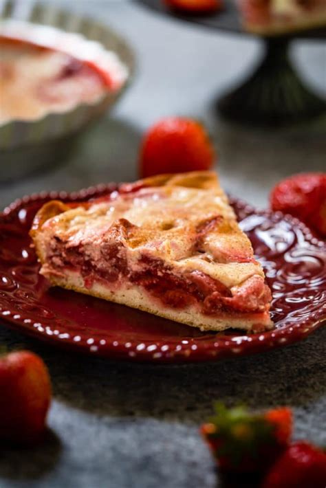 Kuchen is the german word for cake, which describes a variety of desserts and pastries. Strawberry Kuchen Recipe - Easy Fruit Dessert | Hostess At ...