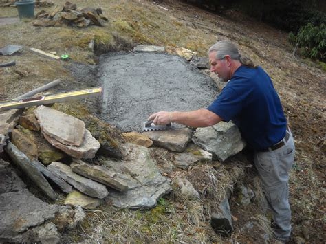 Continue in this way on each course. stonetutorials - Living Stone Masonry