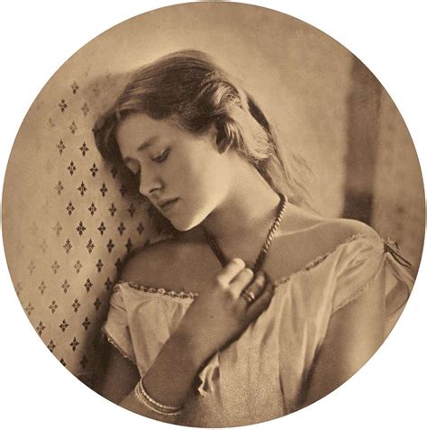 Julia Margaret Cameron British Born India Ellen Terry At Age