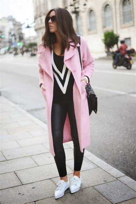 25 Beautiful Pink Outfits for Fall and Winter - Be Modish