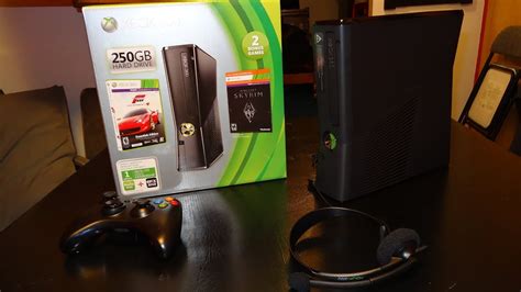 Xbox 360 250gb Forza 4skyrim Holiday Bundle Unboxing Youtube