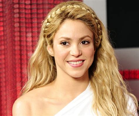 Shakira Biography Childhood Life Achievements And Timeline
