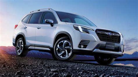 2022 Subaru Forester Buyers Guide Reviews Specs Comparisons