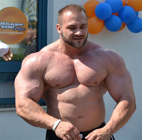 Massive Muscle Men Muscle Men Hairy Muscle Men Muscle