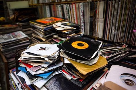 Gigantic 45s Collection Goes On Sale 750000 Records For 75000 The
