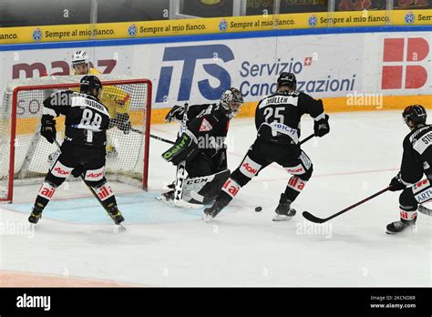 Matteo Nodari Lugano Hockey Hc Lugano Vs Hi Res Stock Photography And