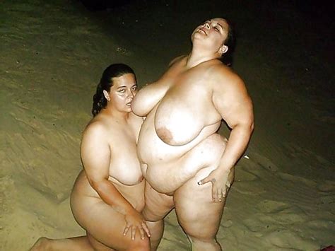 Real Bbw Lesbian Couple On The Beach Porn Pictures Xxx Photos Sex Images 567195 Pictoa