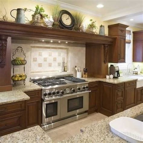 Dec 19, 2018 · paint the space above your cabinets a color that pops against the color of the cabinetry, the ceiling, and the backsplash for maximum impact. Decorate the Space Above Your Kitchen Cabinets | Handyman tips