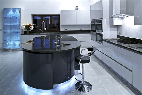 Free shipping & free returns. Specialist In Modern Kitchens, Devon | Yealm Kitchens