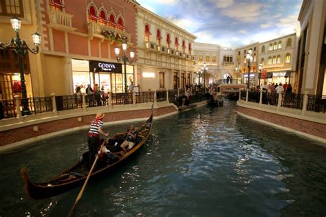 The Venetian Celebrates 20 Years On The Las Vegas Strip — Video Las