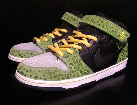 There are 477 dragon ball nike for sale on etsy, and they cost $39.59 on average. Stylish Nike Dunks for Men and Women 2013 - Inkcloth
