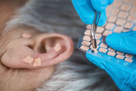 Ear Seeds What To Know About This Acupressure Therapy