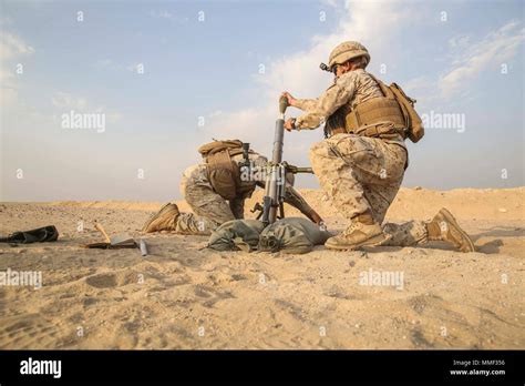 M224 60mm Lightweight Mortar System Hi Res Stock Photography And Images