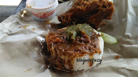 Kampung melayu gambang, 26300 gambang, pahang, malaysia. ayam: Nasi Kukus Ayam Dara Subang 2