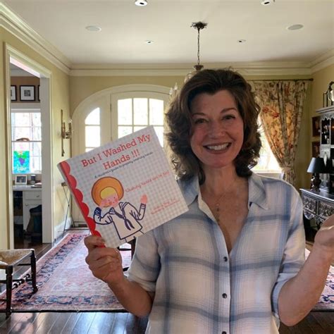 amy grant undergoes open heart surgery at 59