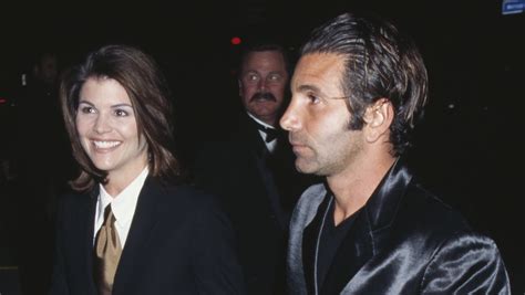 The Truth About Lori Loughlin And Mossimo Giannulli S Marriage