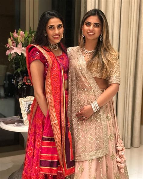 Let's take a look at the untold love story of deepti salgaoncar. Isha Ambani's Star-Studded Engagement Was An Affair To ...