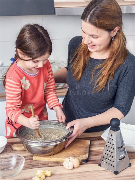 Mother And Daughter Baking Cake In The Kitchen Stock Image Image Of Cake Life 118651939