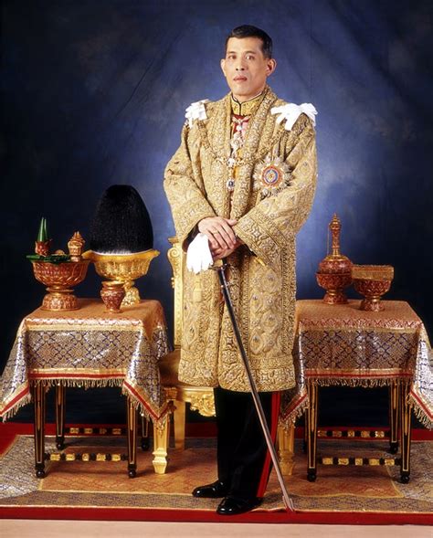 All Hail His Majesty King Maha Vajiralongkorn Bodindradebayavarangkun